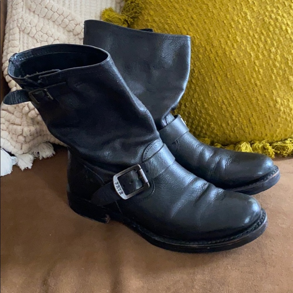 Frye Veronica Slouch mid calf